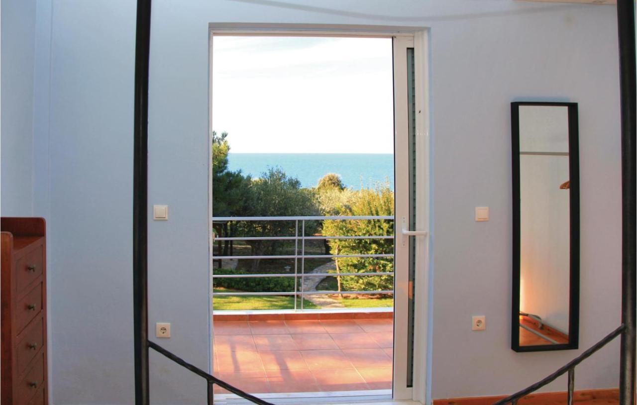 Villa Caprice Míloi Esterno foto